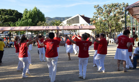 Ballada de l'Aplec al Parc municipal. Foto: Jordi López Guevara (Tot Olesa Imatges)