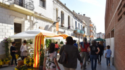 Fira de Sant Jordi. Foto: Jordi López Guevara (Tot Olesa Imatges)