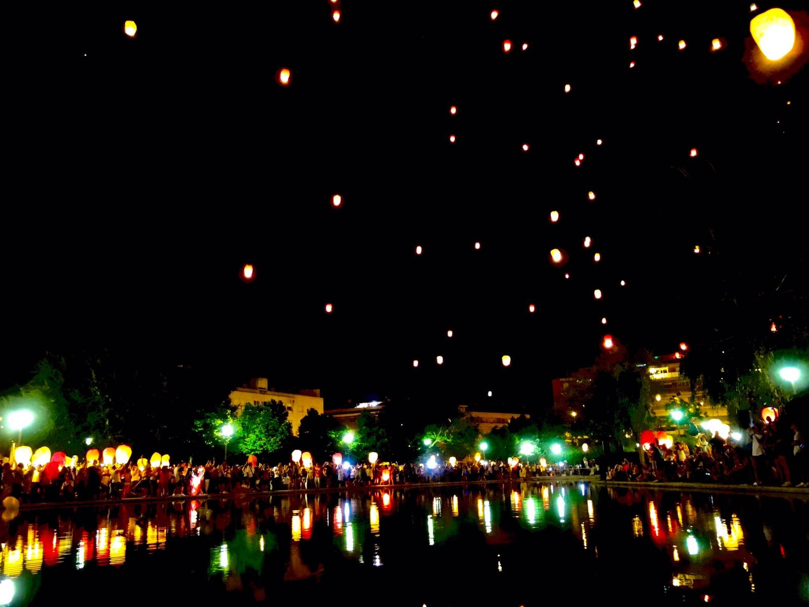 Cloenda de Festa Major amb la nit de llums i desigs, els Fanalets.Foto de Ivan Valor